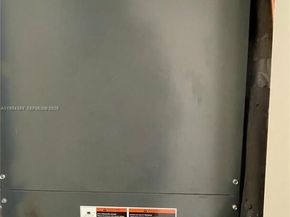 2433 NW 20th St, Fort Lauderdale FL 33311