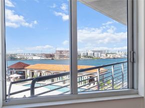 335 S Biscayne Blvd 908, Miami FL 33131