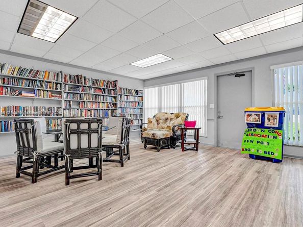 2300 Park Ln 105, Hollywood FL 33021