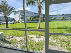 2300 Park Ln 105, Hollywood FL 33021