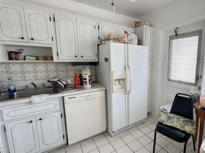 2300 Park Ln 105, Hollywood FL 33021