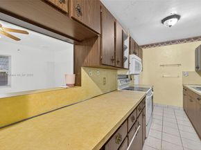 1460 NE 173rd St, North Miami Beach FL 33162