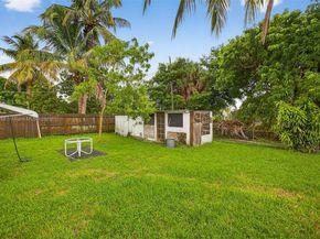 1460 NE 173rd St, North Miami Beach FL 33162