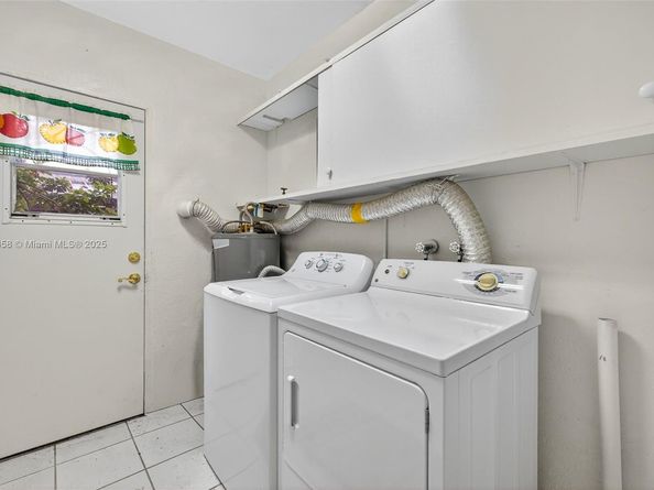 1460 NE 173rd St, North Miami Beach FL 33162
