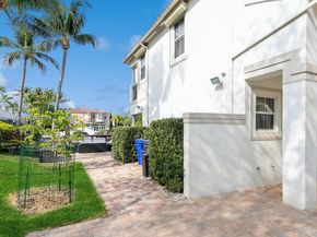 999 N Harbor Vw N, Hollywood FL 33019