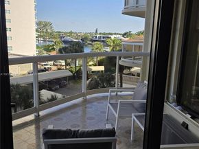 20191 E Country Club Dr 403, Aventura FL 33180