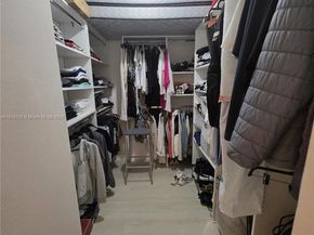 20191 E Country Club Dr 403, Aventura FL 33180