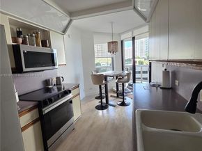 20191 E Country Club Dr 403, Aventura FL 33180