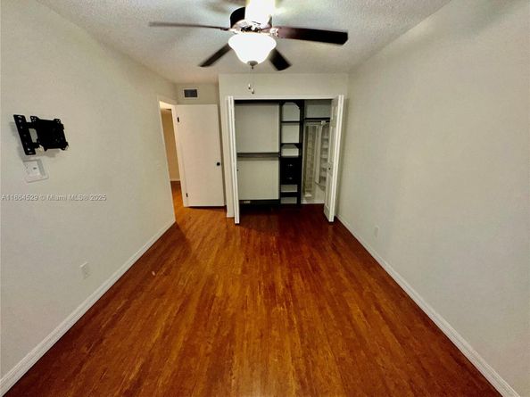 11331 NW 15th Ct, Pembroke Pines FL 33026