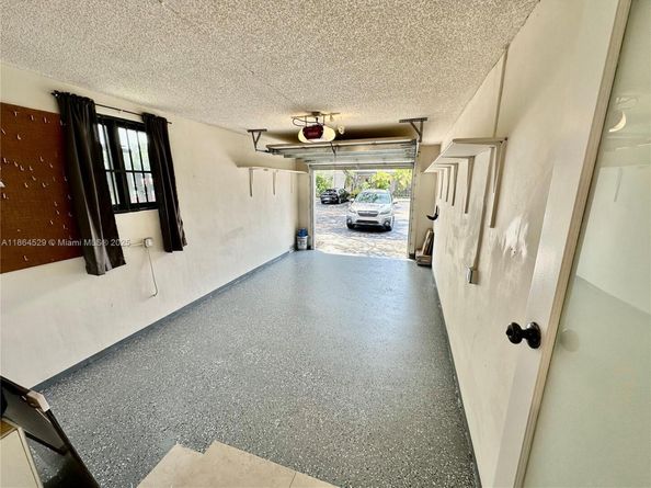 11331 NW 15th Ct, Pembroke Pines FL 33026
