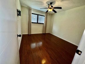 11331 NW 15th Ct, Pembroke Pines FL 33026