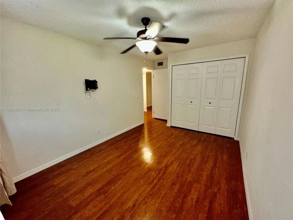 11331 NW 15th Ct, Pembroke Pines FL 33026