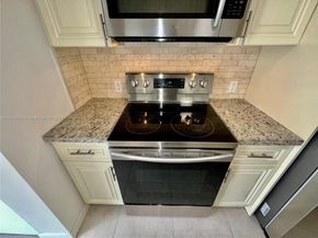 11331 NW 15th Ct, Pembroke Pines FL 33026