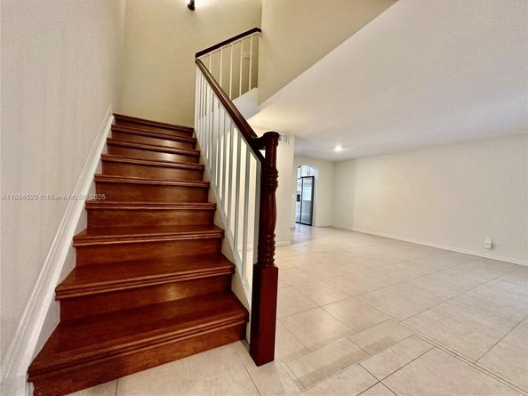 11331 NW 15th Ct, Pembroke Pines FL 33026