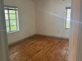 12110 NE 11th Pl, North Miami FL 33161