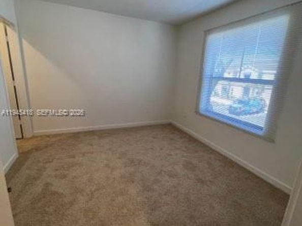 326 NE 1st Dr, Florida City FL 33034