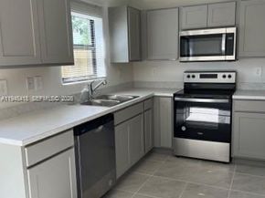 326 NE 1st Dr, Florida City FL 33034