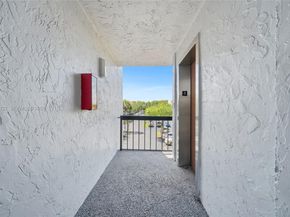 3190 Holiday Springs Blvd 4306, Margate FL 33063