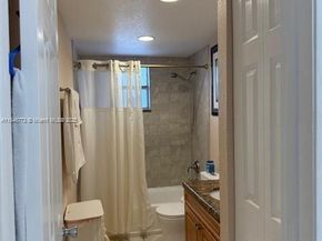 9357 Fontainebleau Blvd D210, Miami FL 33172