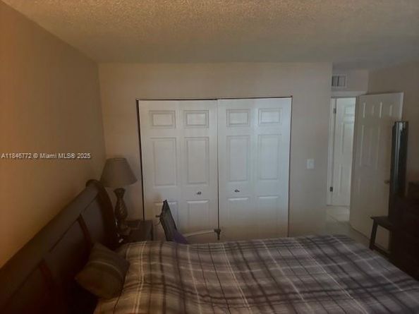9357 Fontainebleau Blvd D210, Miami FL 33172