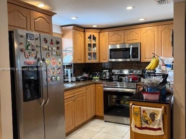 9357 Fontainebleau Blvd D210, Miami FL 33172
