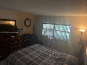 9357 Fontainebleau Blvd D210, Miami FL 33172