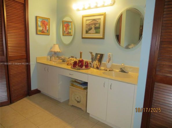 14970 SW 46th Ter, Miami FL 33185