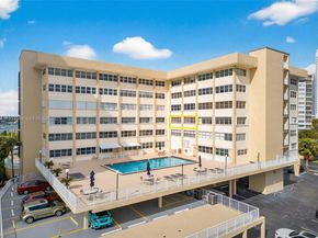 111 Golden Isles Dr D12, Hallandale Beach FL 33009