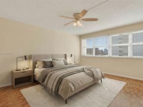 111 Golden Isles Dr D12, Hallandale Beach FL 33009