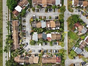 7120 SW 112th Ave, Miami FL 33173