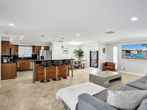 9350 NW 43rd Mnr, Sunrise FL 33351