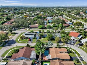 9350 NW 43rd Mnr, Sunrise FL 33351