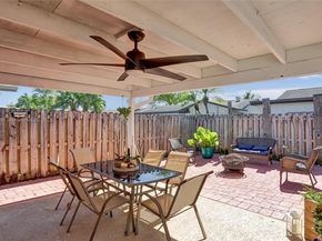 9350 NW 43rd Mnr, Sunrise FL 33351