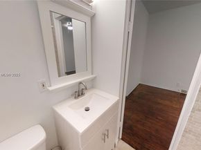 639 12th St 3, Miami Beach FL 33139
