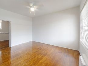 639 12th St 3, Miami Beach FL 33139