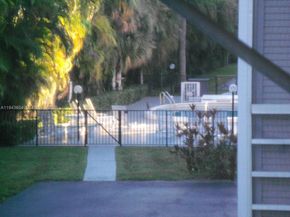 300 NE 14th Ave 206, Hallandale Beach FL 33009