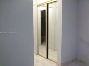 300 NE 14th Ave 206, Hallandale Beach FL 33009