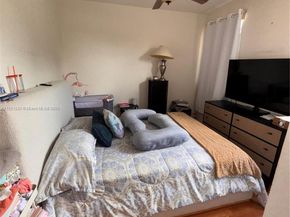 13745 SW 113th Ln, Miami FL 33186