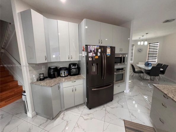 13745 SW 113th Ln, Miami FL 33186