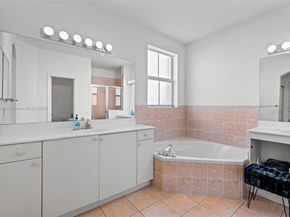 13745 SW 113th Ln, Miami FL 33186