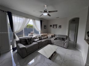 13745 SW 113th Ln, Miami FL 33186