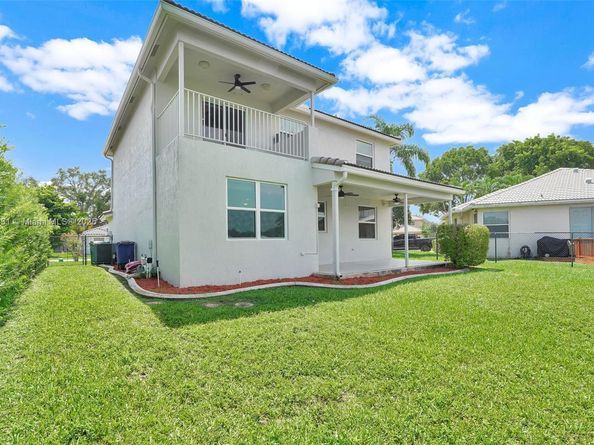 5885 SW 102nd Ave, Cooper City FL 33328