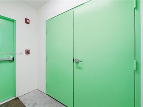 1090 NW N River Dr 404, Miami FL 33136