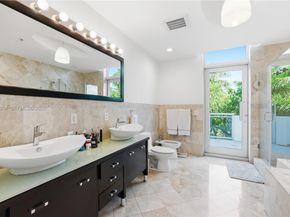 1090 NW N River Dr 404, Miami FL 33136