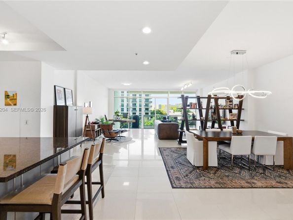 1090 NW N River Dr 404, Miami FL 33136