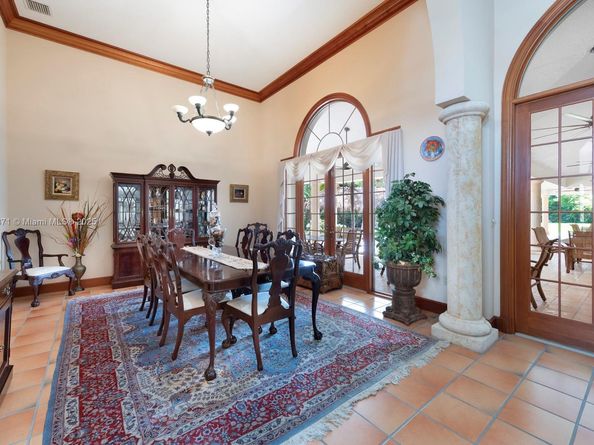 9360 SW 66th St, Miami FL 33173