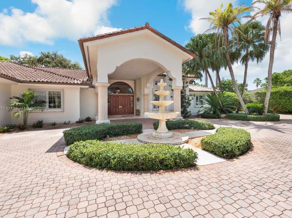 9360 SW 66th St, Miami FL 33173