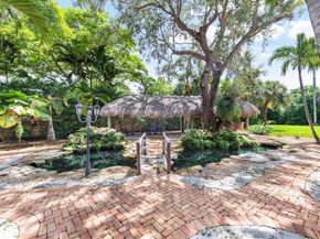 9360 SW 66th St, Miami FL 33173