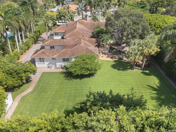9360 SW 66th St, Miami FL 33173