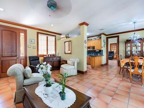 9360 SW 66th St, Miami FL 33173